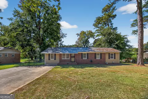 114 Briarcliff Rd, Lagrange, GA 30241
