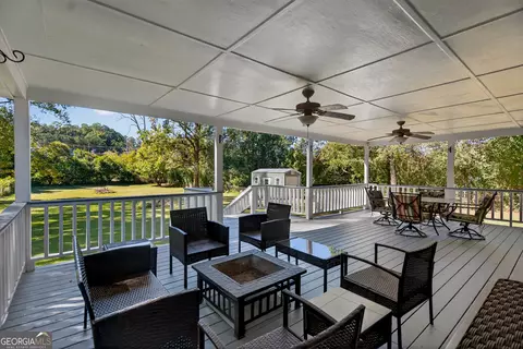 Exterior - 114 Briarcliff Rd, Lagrange, GA 30241 photo 5 of 8