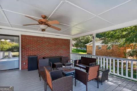 Exterior - 114 Briarcliff Rd, Lagrange, GA 30241 photo 3 of 8