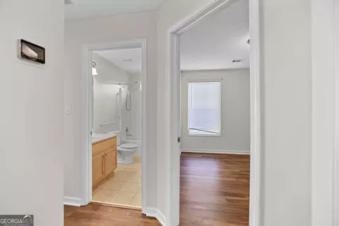 Entry Way - 255 Prominent Loop, Mcdonough, GA 30253 photo 3 of 5