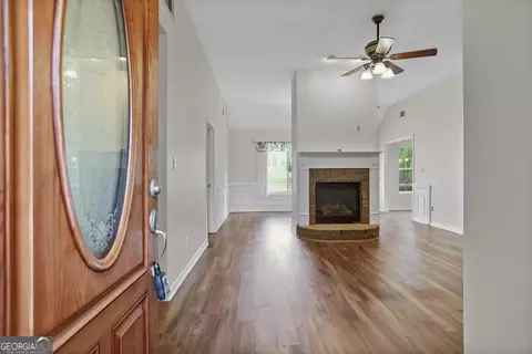 Entry Way - 255 Prominent Loop, Mcdonough, GA 30253 photo 2 of 5