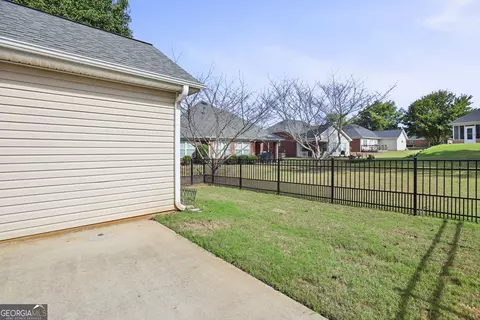 Exterior - 255 Prominent Loop, Mcdonough, GA 30253 photo 3 of 4
