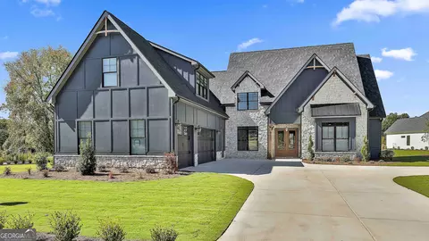 311 Ruffian Cir #52, Peachtree City, GA 30269