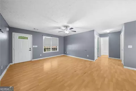 Living - 388 High Point Rd, Buchanan, GA 30113 photo 4 of 10