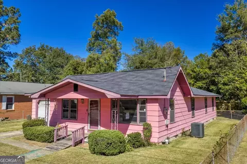 805 E Church St, Fort Valley, GA 31030