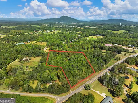 5519 Cleveland Hwy, Clermont, GA 30527