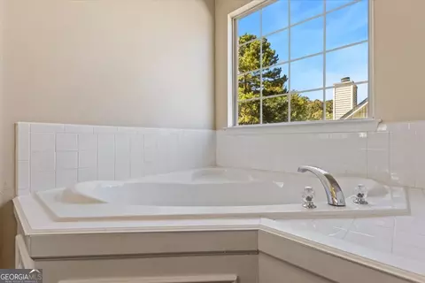 Bath - 221 Millstone Dr, Hampton, GA 30228 photo 2 of 3