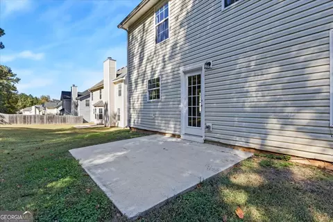 Exterior - 221 Millstone Dr, Hampton, GA 30228 photo 7 of 8