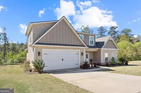 801 Hollly Ridge Dr SE, Gray, GA 31032