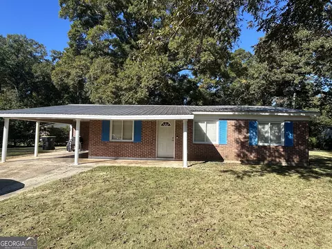 219 Oregon Trl, Warner Robins, GA 31093
