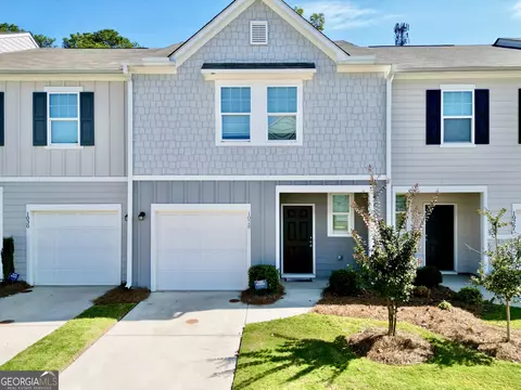 1028 Paddington Dr, Cartersville, GA 30120