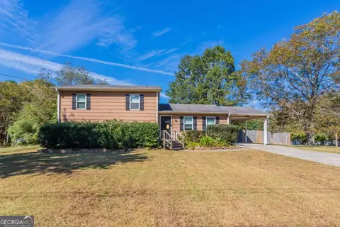 635 Davis Rd, Lawrenceville, GA 30046