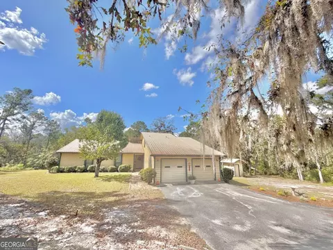 77 Jimmy Boatright Rd, Hazlehurst, GA 31539