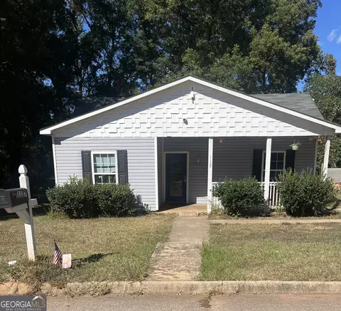 1127 Thompson St, Griffin, GA 30223