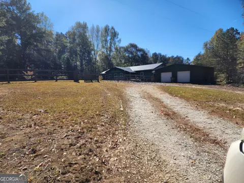 1048 Seals Rd, Dallas, GA 30157