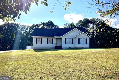 106 Horseshoe Bend Cir, Griffin, GA 30223