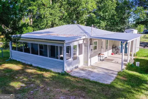 216 Pennsylvania Ave, Folkston, GA 31537