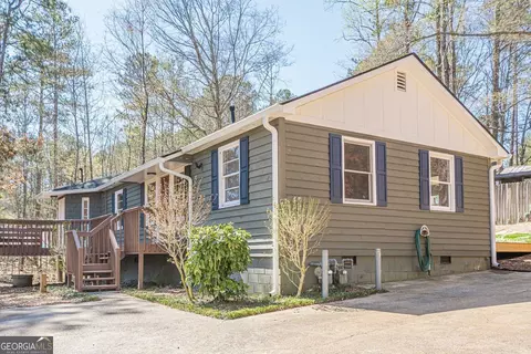 524 S Holly Springs Rd, Woodstock, GA 30188