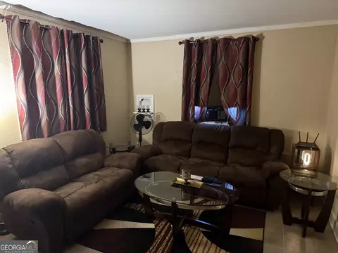 608 S Harlem Cir, Lagrange, GA 30241 photo 2