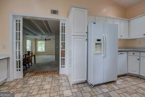 Entry Way - 185 Crestview Rd, Jackson, GA 30233 photo 2 of 2