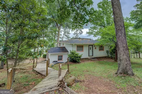 Exterior - 185 Crestview Rd, Jackson, GA 30233 photo 5 of 23
