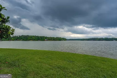 View/Area - 185 Crestview Rd, Jackson, GA 30233 photo 7 of 10