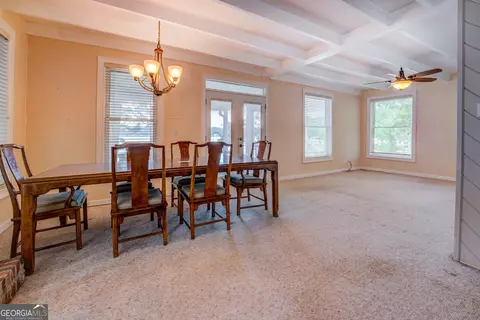 Dining - 185 Crestview Rd, Jackson, GA 30233 photo 2 of 2
