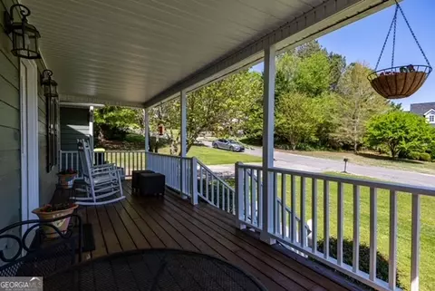 Exterior - 20 Heather Cir, Cave Spring, GA 30124 photo 2 of 8