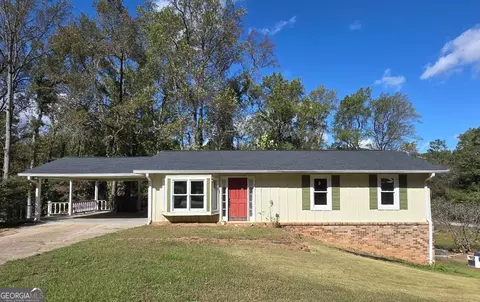 3295 Stoneybrook Dr, Douglasville, GA 30134