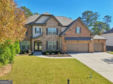 826 Omaha Pl, Kennesaw, GA 30152
