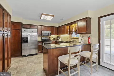 Kitchen - 110 Waverly Way, Lagrange, GA 30240 photo 1 of 4