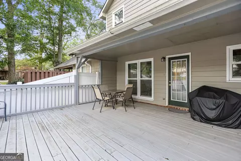 Exterior - 110 Waverly Way, Lagrange, GA 30240 photo 5 of 8