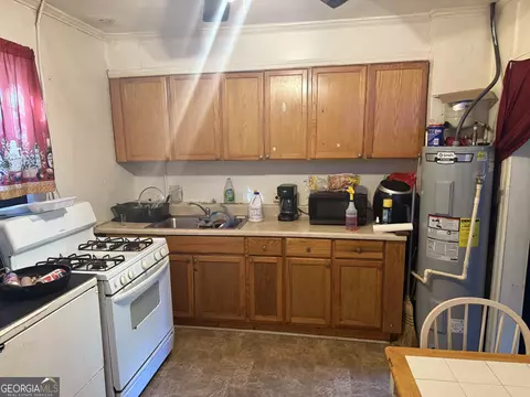 606 S Harlem Cir, Lagrange, GA 30241 photo 2