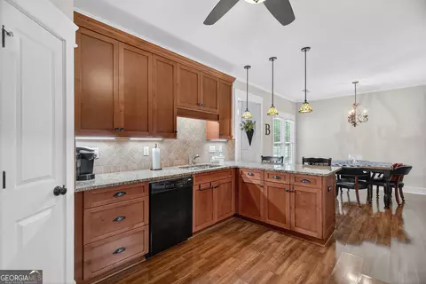 Kitchen - 212 Aster Way, Lagrange, GA 30240 photo 2 of 4