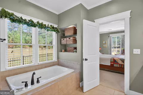 Bath - 212 Aster Way, Lagrange, GA 30240 photo 4 of 7