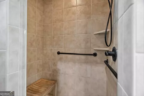 Bath - 212 Aster Way, Lagrange, GA 30240 photo 5 of 7
