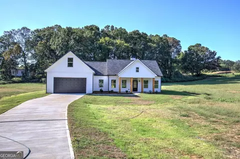 38 Hawkins Rd, Taylorsville, GA 30178