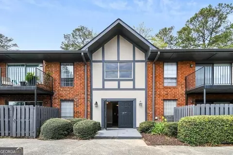 6851 Roswell Rd #A-12, Sandy Springs, GA 30328