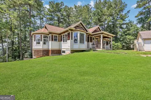 1151 Pullman Cir, Greensboro, GA 30642