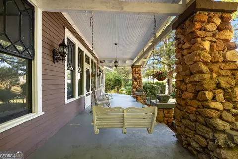 Exterior - 1784 New Franklin Rd, Lagrange, GA 30240 photo 4 of 10