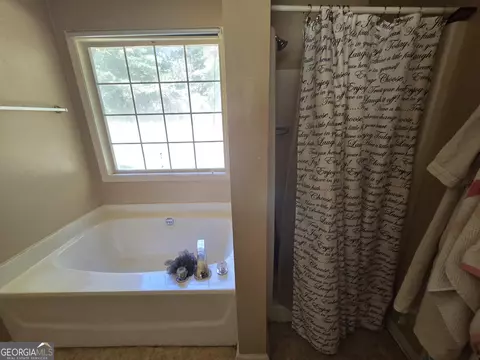 125 Ridgefield Cir, Lagrange, GA 30241 photo 8
