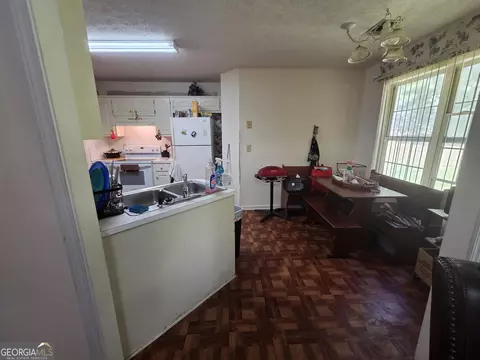 125 Ridgefield Cir, Lagrange, GA 30241 photo 5
