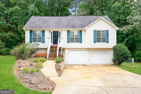 407 Victoria Place Dr, Locust Grove, GA 30248