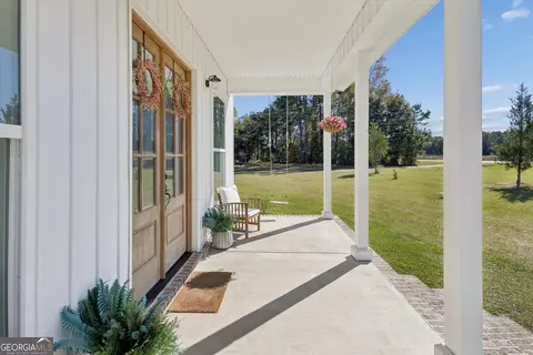 Exterior - 4031 Mud Rd, Brooklet, GA 30415 photo 3 of 6