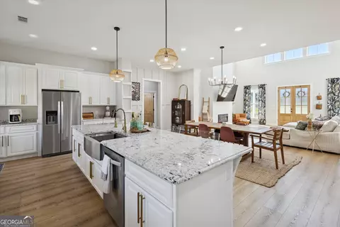 Kitchen - 4031 Mud Rd, Brooklet, GA 30415 photo 4 of 7