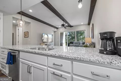 Kitchen - 15 Cottage Ln #102, Toccoa, GA 30577 photo 5 of 5