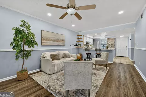 1201 New Horizon St, Powder Springs, GA 30127