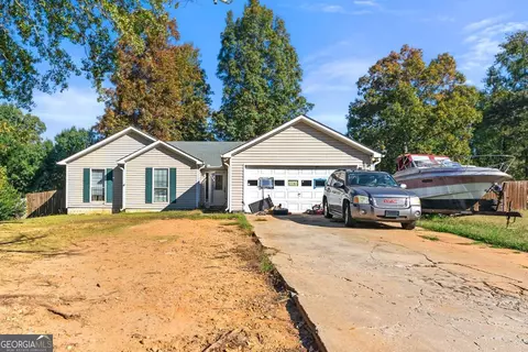 236 Northbridge Dr, Stockbridge, GA 30281
