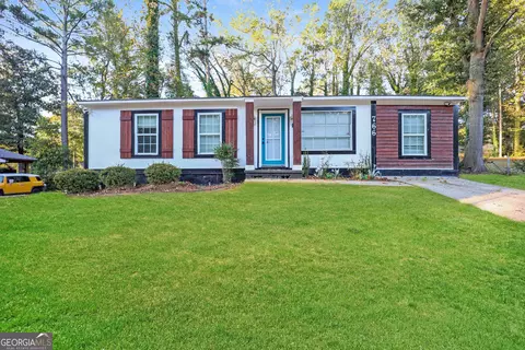 766 Cascade Dr, Forest Park, GA 30297