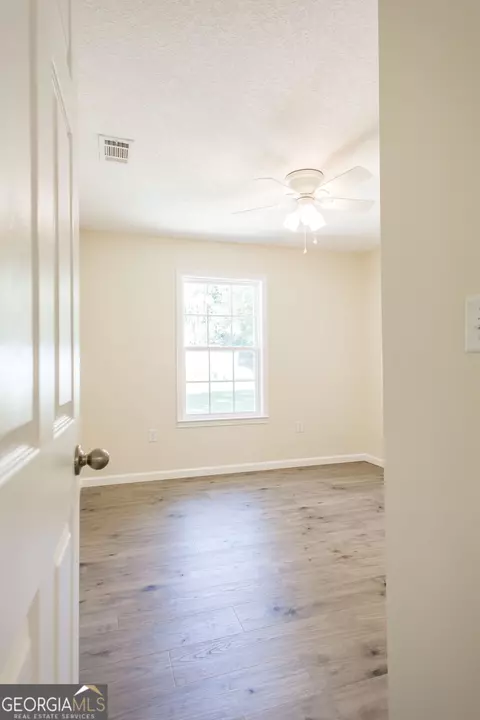 Bedroom - 121 Union St, Waycross, GA 31501 photo 3 of 7